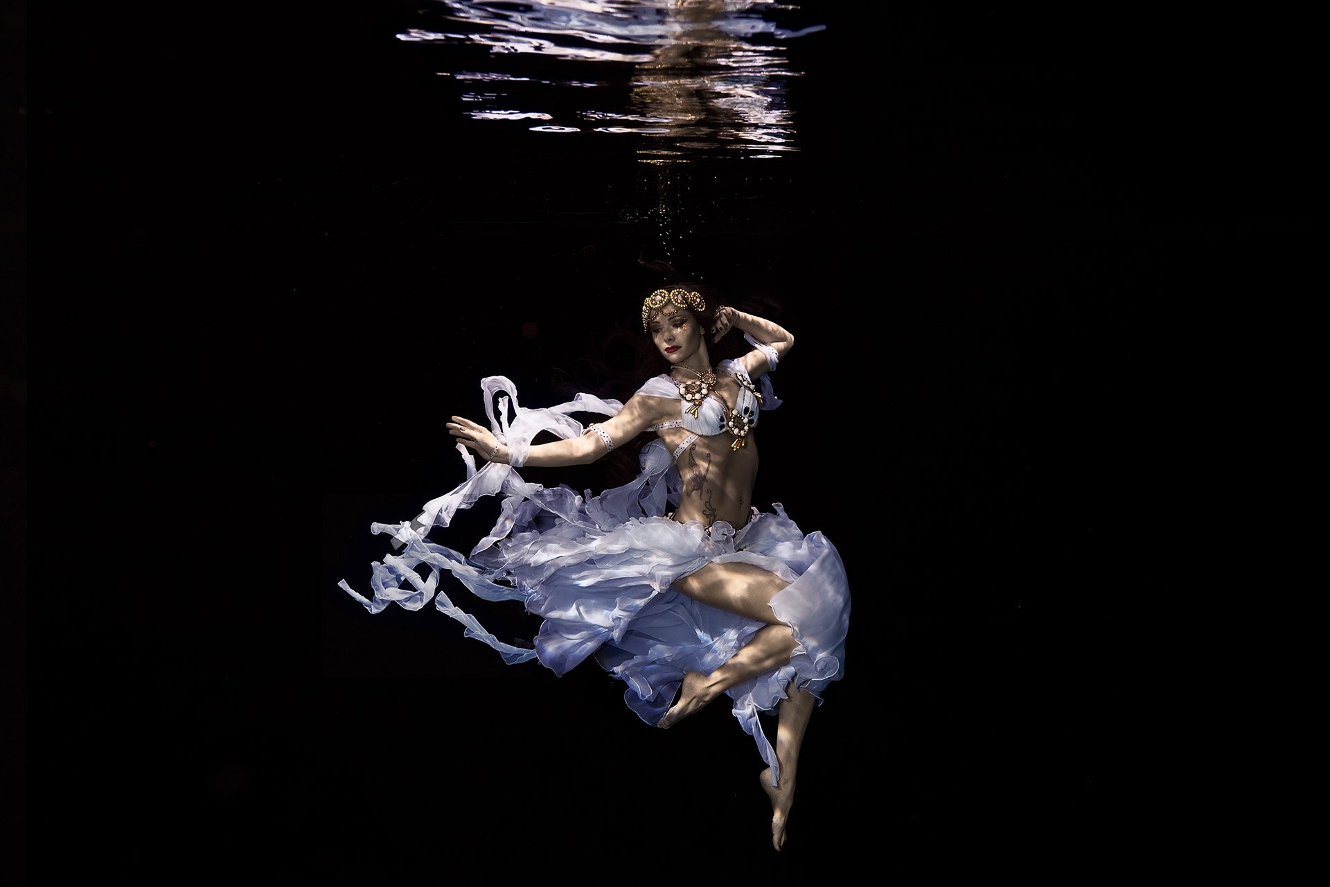 Glamour Unterwassershooting Fashion Fantasy Fotograf Weimar Stern FineArt